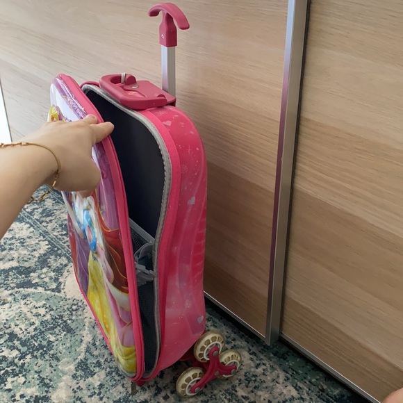 Kids barbie suitcase - Picture 2 of 5
